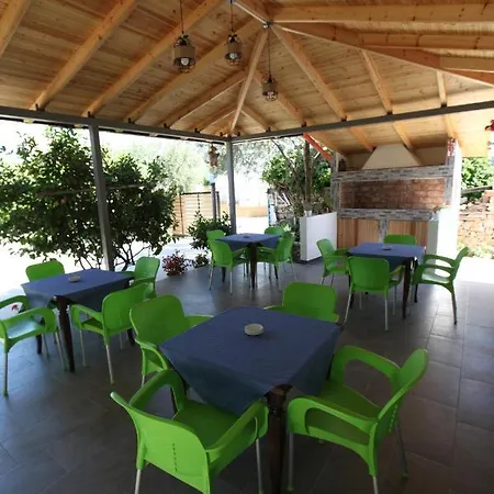 Dauti Hotel Ksamil